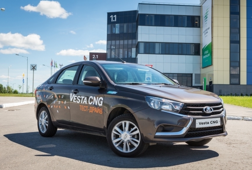 LADA на Тольяттинском автосалоне
